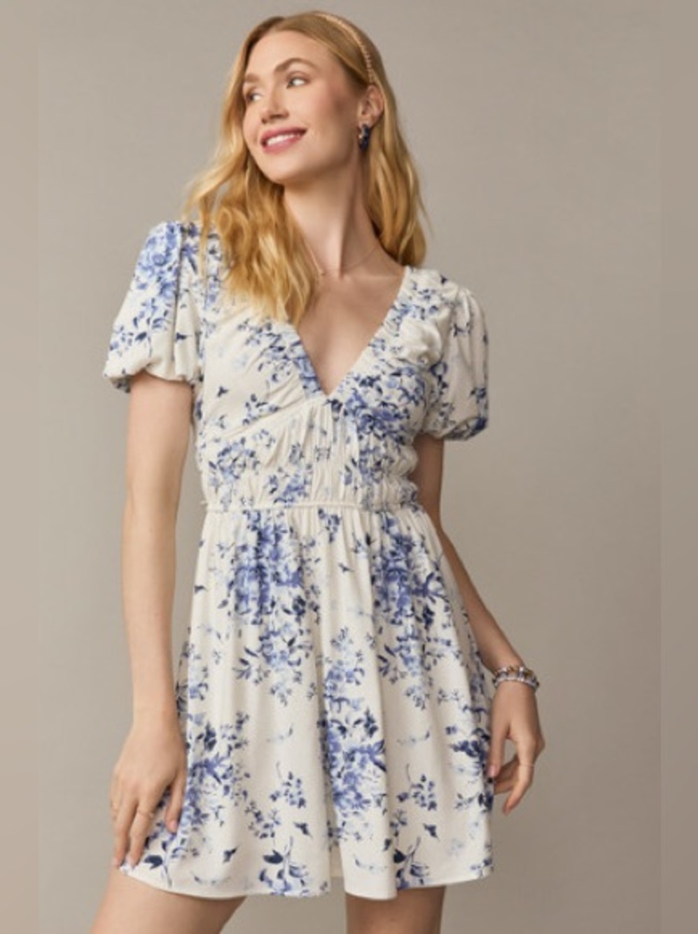 Miami size S white and Blue Floral V-Neck Mini Dress